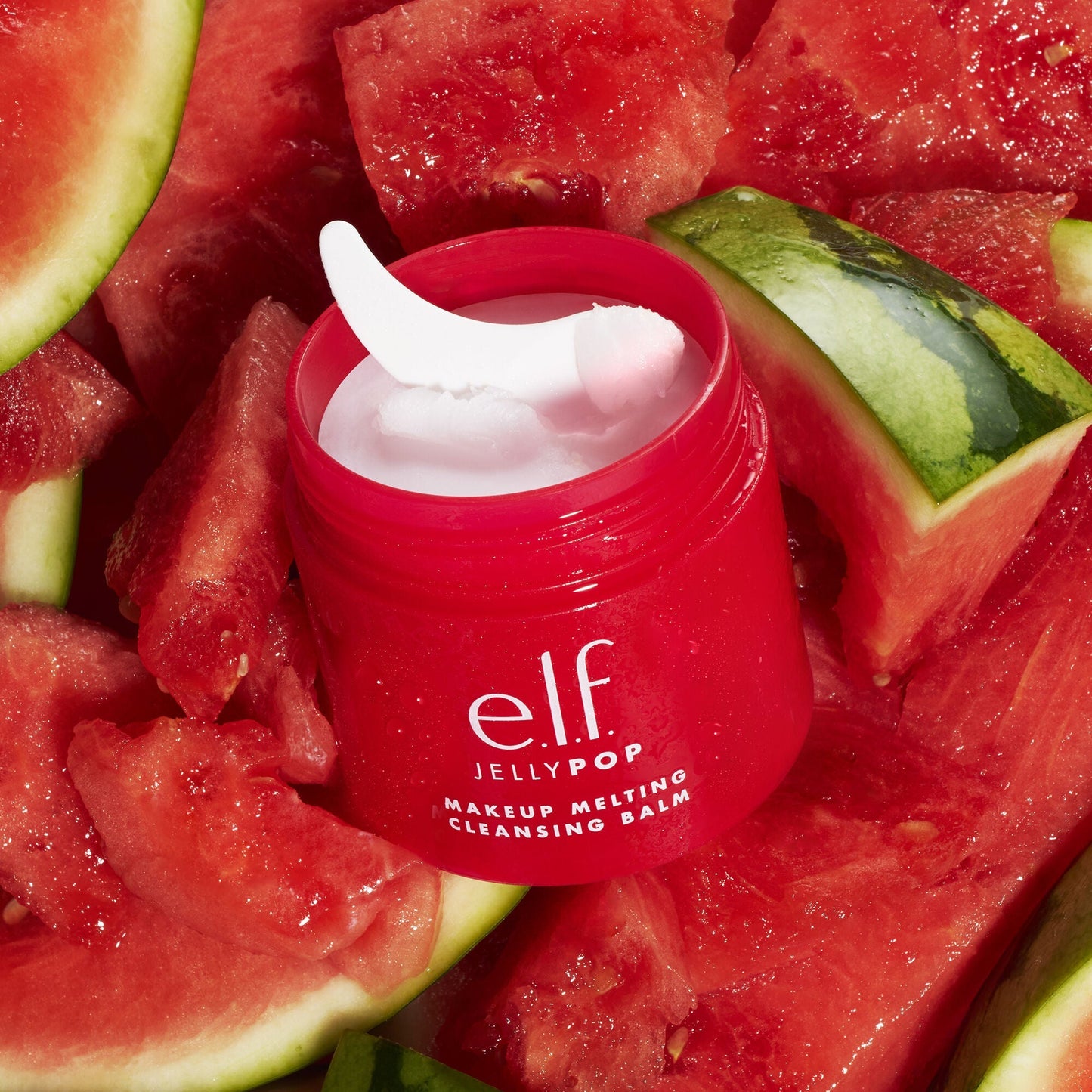 jelly-pop-makeup-melting-cleansing-balm-r1 021825_elf_JP_CleansingBalm_Texture_WATER-OPEN_PLATE_186_IGF.jpg