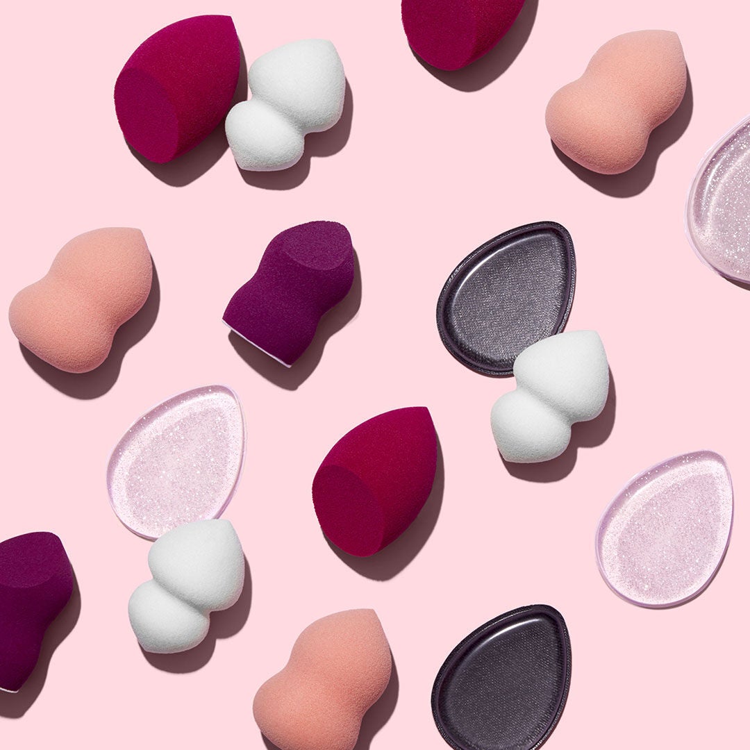 blending-and-highlighting-sponge-duo-x5 0619_SocialIGF_Sponges1_b1fd4502-7674-4b0c-86df-28fe31a55570.jpg