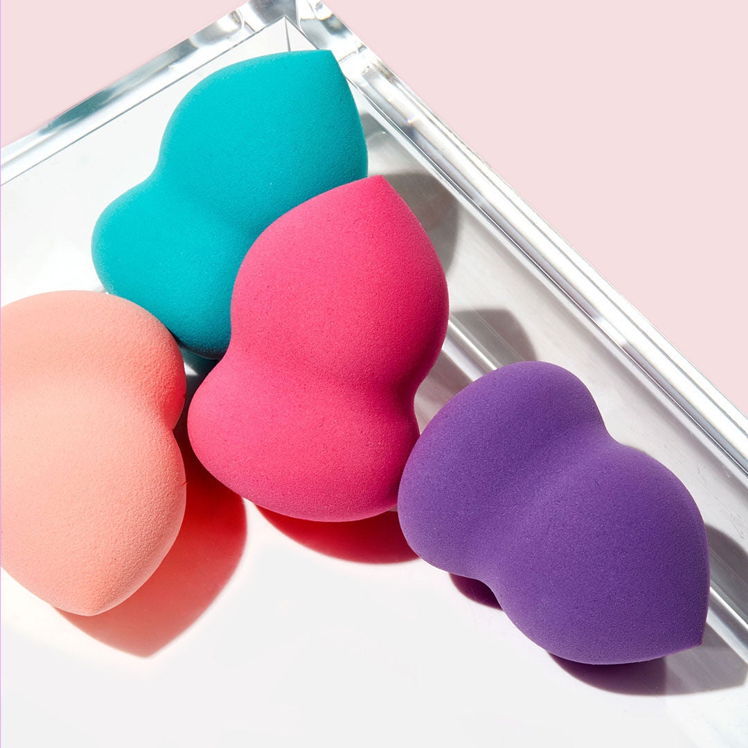 blending-sponge-peach-i0 0619_SocialIGF_Sponges4.jpg