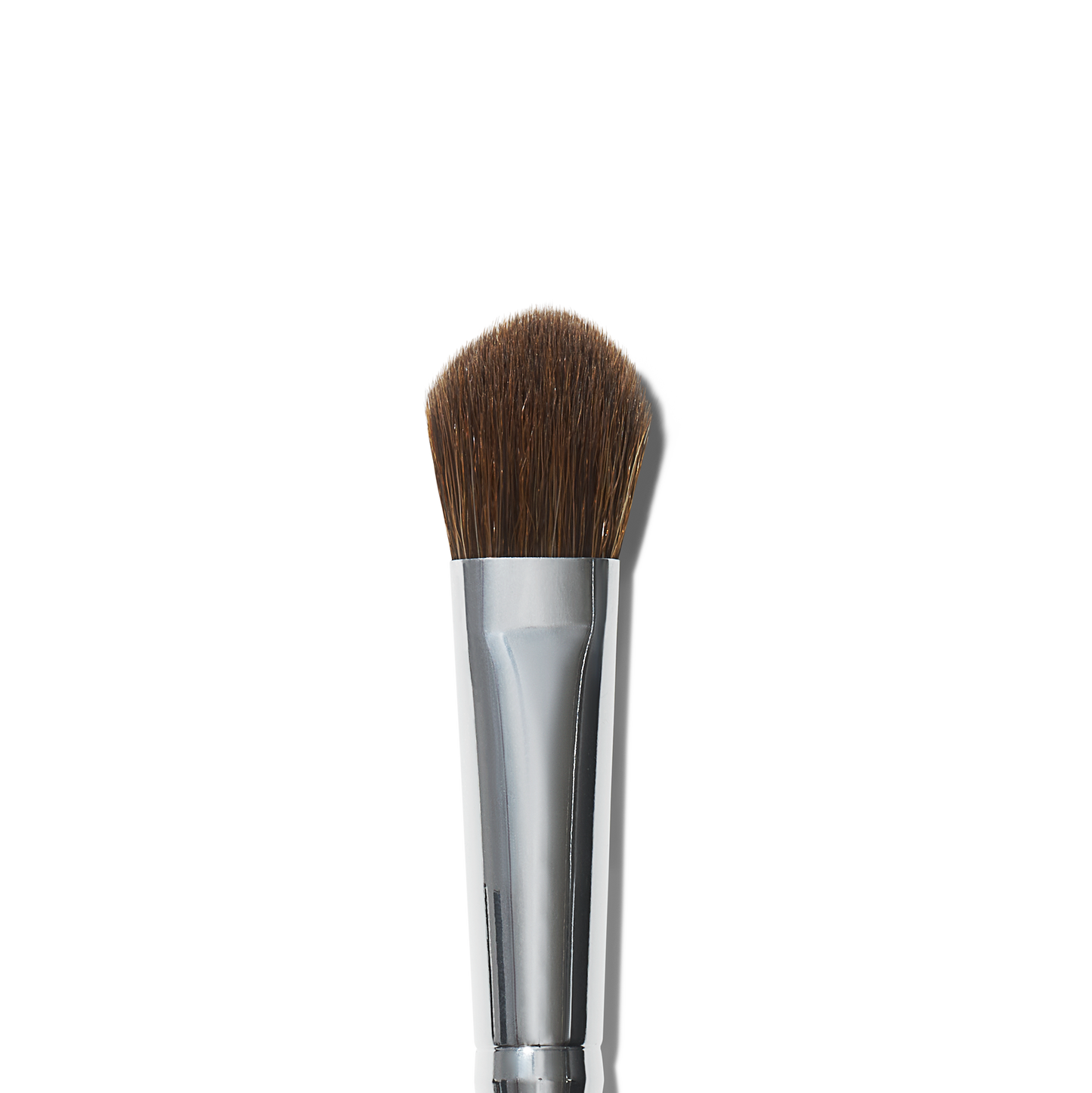 wide-tapered-eyeshadow-brush-o6 21994_MACRO_R.png