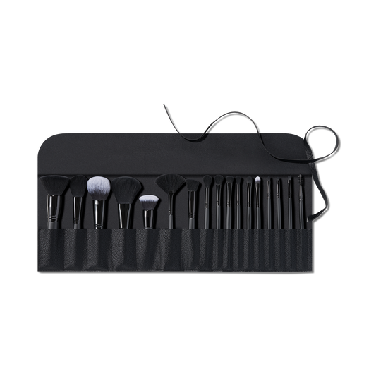 17-piece-ultimate-makeup-brush-set-and-travel-roll-p6 84673_TravBrushSet_AllBrush__590_OPEN_V3_R_R.png
